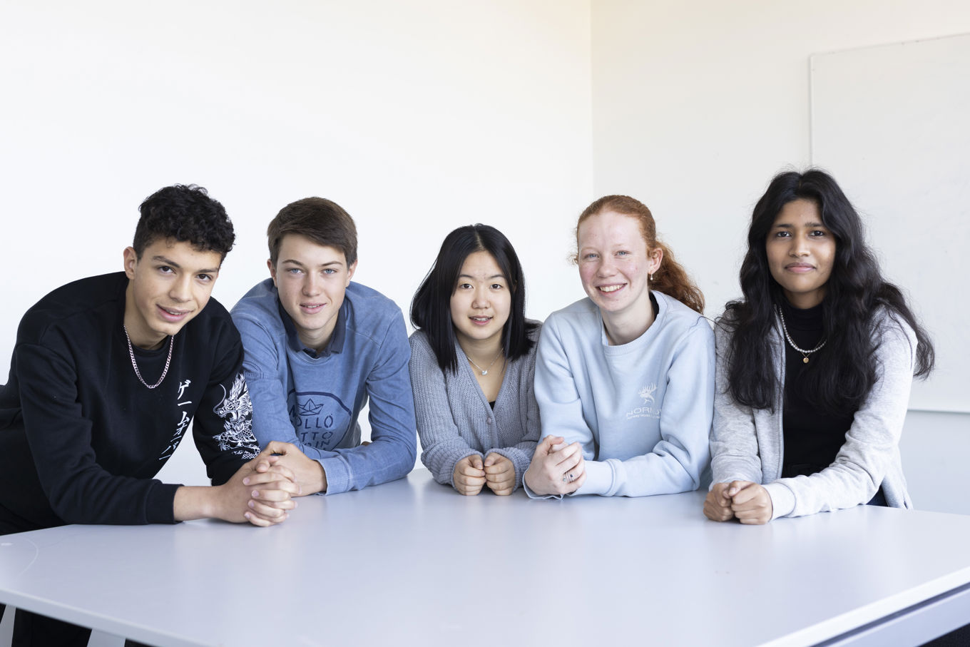 Foto: IB elever Bilde av elever fra MYP