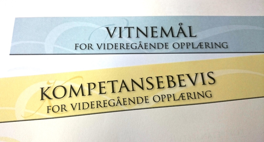 tekst, brev